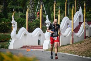 BIB: 800
                            <button type="button" onclick="openModal(22503909)" class="btn btn-primary btn-sm float-right btn-popup" data-toggle="modal" data-target=".modal-high-quality">
                        <i class="fas fa-shopping-cart"></i> Add to Cart
                    </button>
                                            <button type="button" onclick="isThisMe(22503909, true)" class="btn btn-success btn-sm float-right btn-popup btn-isme hidden" data-toggle="tooltip" data-placement="bottom" title="นี่คือรูปของคุณใช่ไหม คลิกที่นี่เพื่อเอาเข้าอัลบั้ม">
                        <i class="fas fa-plus"></i> Add to album
                    </button>
                    <button type="button" onclick="isThisMe(22503909, false)" class="btn btn-warning btn-sm float-right btn-popup btn-isnotme hidden">
                        <i class="fas fa-ban"></i> Remove from album
                    </button>